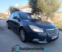 Opel Insignia OPC line 2.0 cdti 160ks 6 brzina reg. 6/23.g. atraktivna