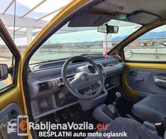 600€ - Renault Twingo 1.2 - registriran do 6.mj 2023. - 4