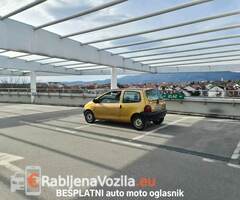 600€ - Renault Twingo 1.2 - registriran do 6.mj 2023. - 5