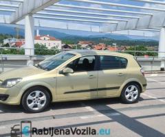 1500€ - Opel Astra H 1.6 16v 2005.god - reg 8/2023 - 2