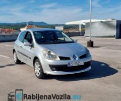 Renault Clio 1,5 dCi - reg 1/2024 - 2300€ nije fixno - 8