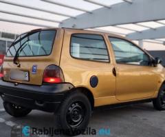 699€ - Renault Twingo 1.2 // reg 3/2024 // 158.000km - 2