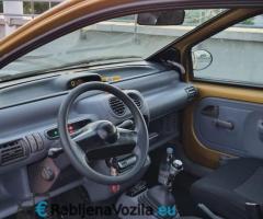 699€ - Renault Twingo 1.2 // reg 3/2024 // 158.000km - 3