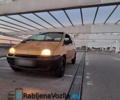 699€ - Renault Twingo 1.2 // reg 3/2024 // 158.000km - 6