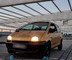 699€ - Renault Twingo 1.2 // reg 3/2024 // 158.000km - 7