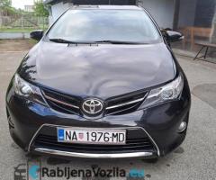 Toyota Auris  2014. Diesel