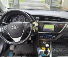 Toyota Auris  2014. Diesel - 4