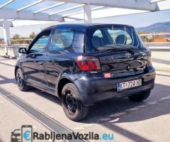 Toyota Yaris 1.4dizel 2003.god - reg 3/2025