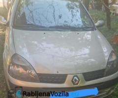 Dva auta Renault Thalia 1.5 dCi + 8 dodatnih guma