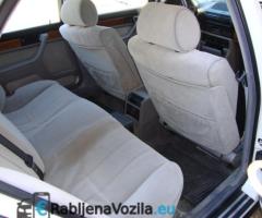 BMW 735i - 4